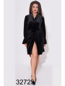 Коротка вечірня сукня з оксамиту