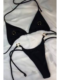Чорний жіночий трикутний купальник на зав'язках із пірсингом